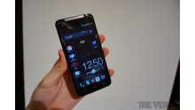 htc-j-butterfly-the-verge- (4)
