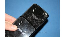 Nexus-4-droptest-fuchsphone-17
