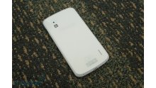 Nexus-4-modele-blanc (2)