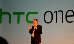 Peter Chou gamme HTC One Presentation