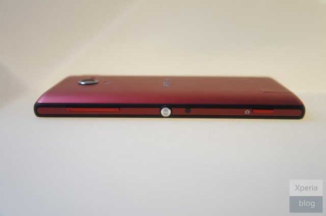 sony-xperia-zl-rouge- (2)